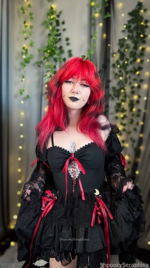 Shpooky Sarah 🖤
